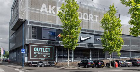 Nike Unite Amsterdam Osdorp .